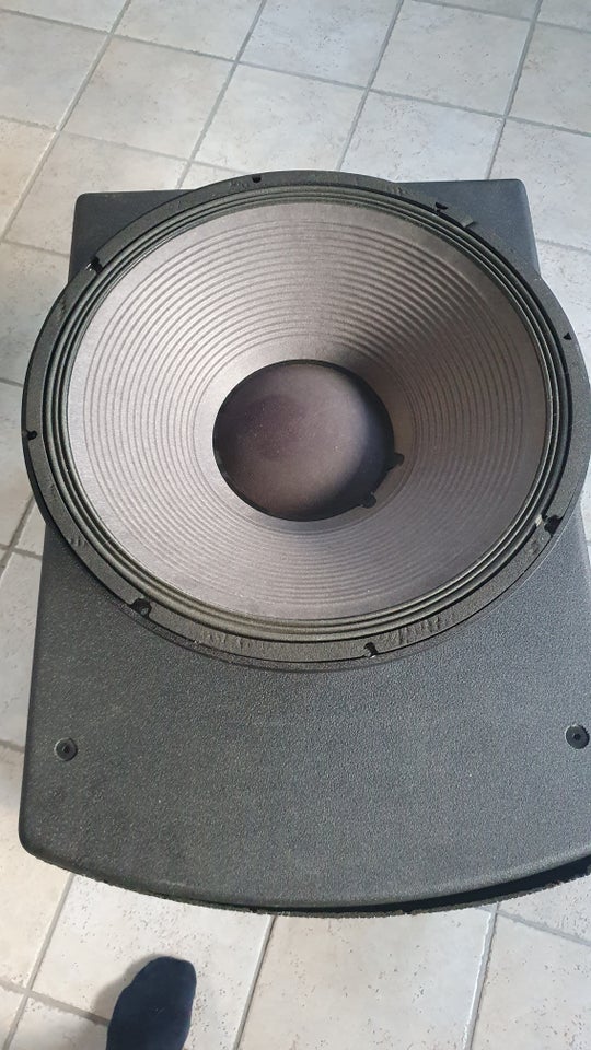 Subwoofer, JBL, 2242HPL ASB6118