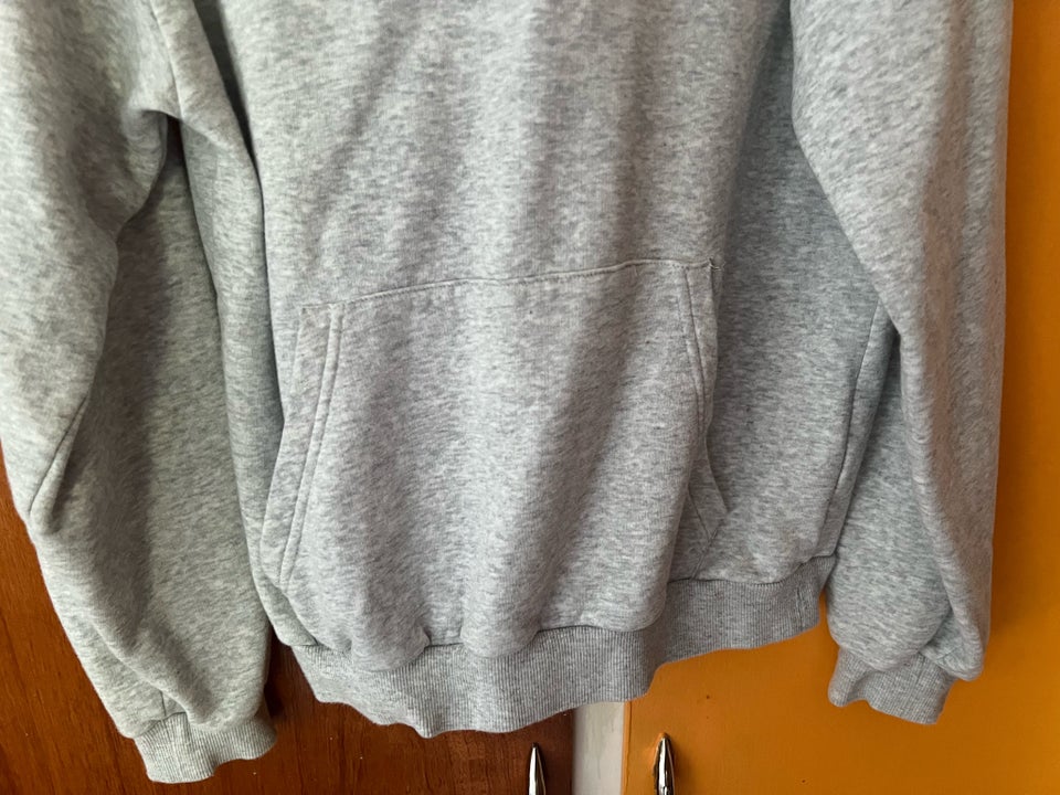 Sweatshirt, Sweatshirt/hoodie,