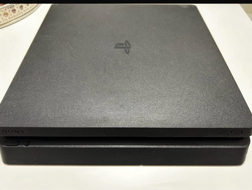 Playstation 4, Slim, Perfekt