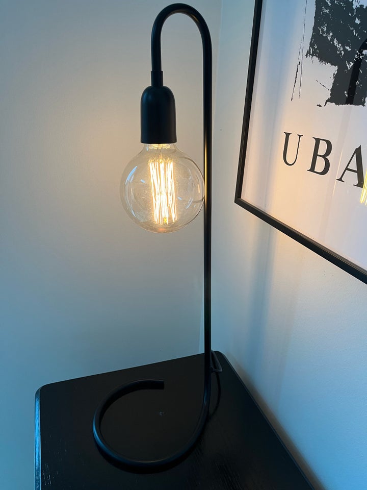 Anden bordlampe, H Skjalm P