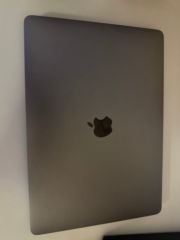 MacBook Pro, 13" M1 2020, M1 GHz