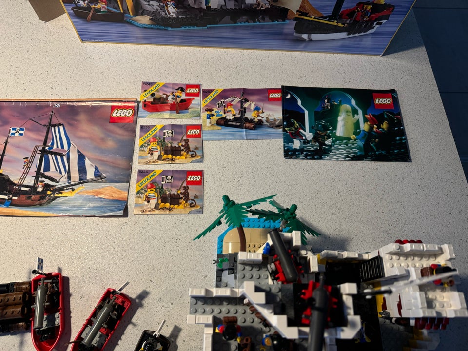 Lego Pirates 10320