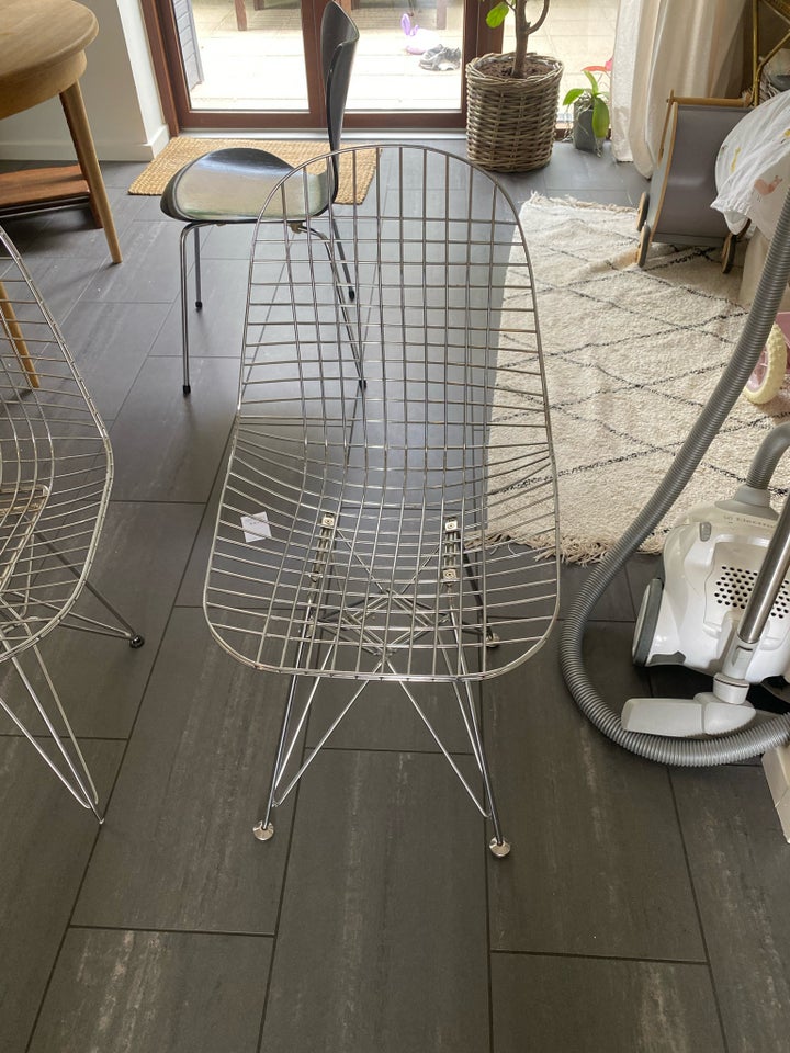 Charles Eames stol Wire Chair