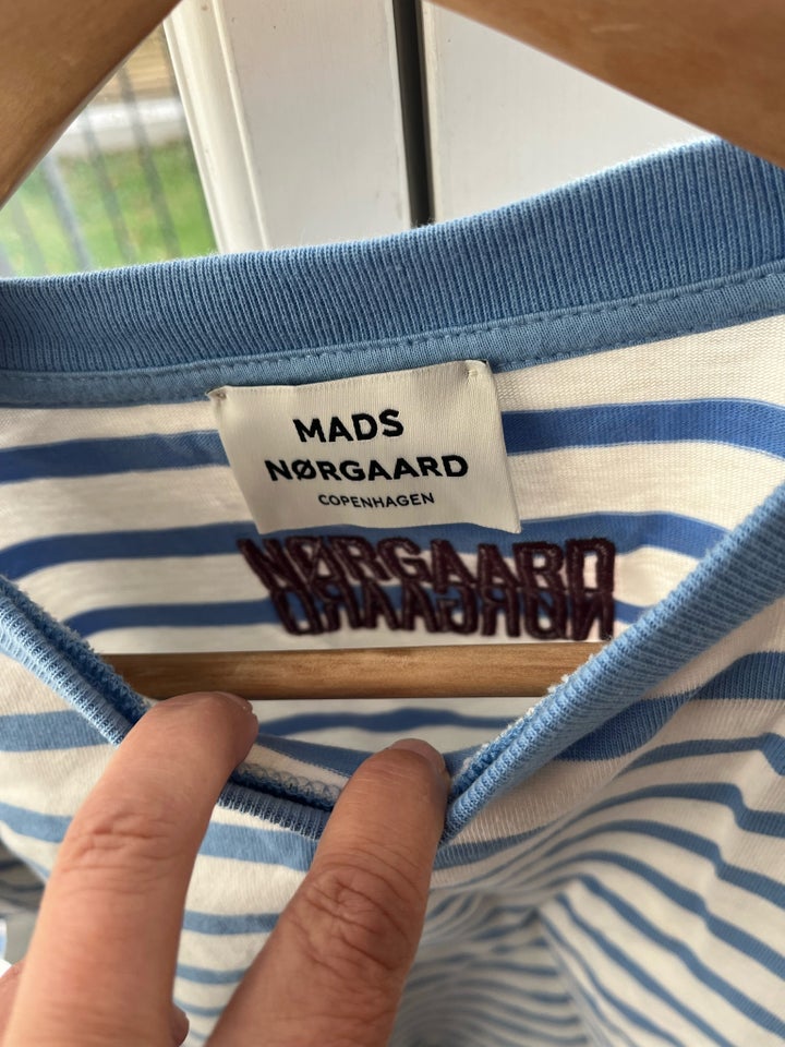 T-shirt, Mads Nørgaard , str. 36