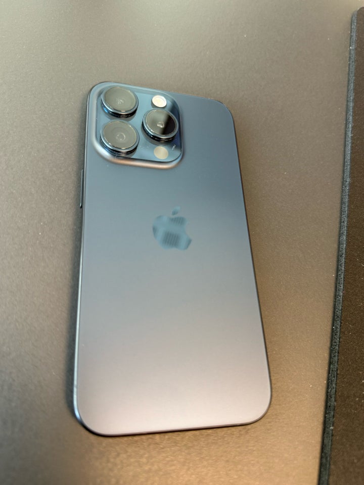 iPhone 15 Pro, 128 GB, blå