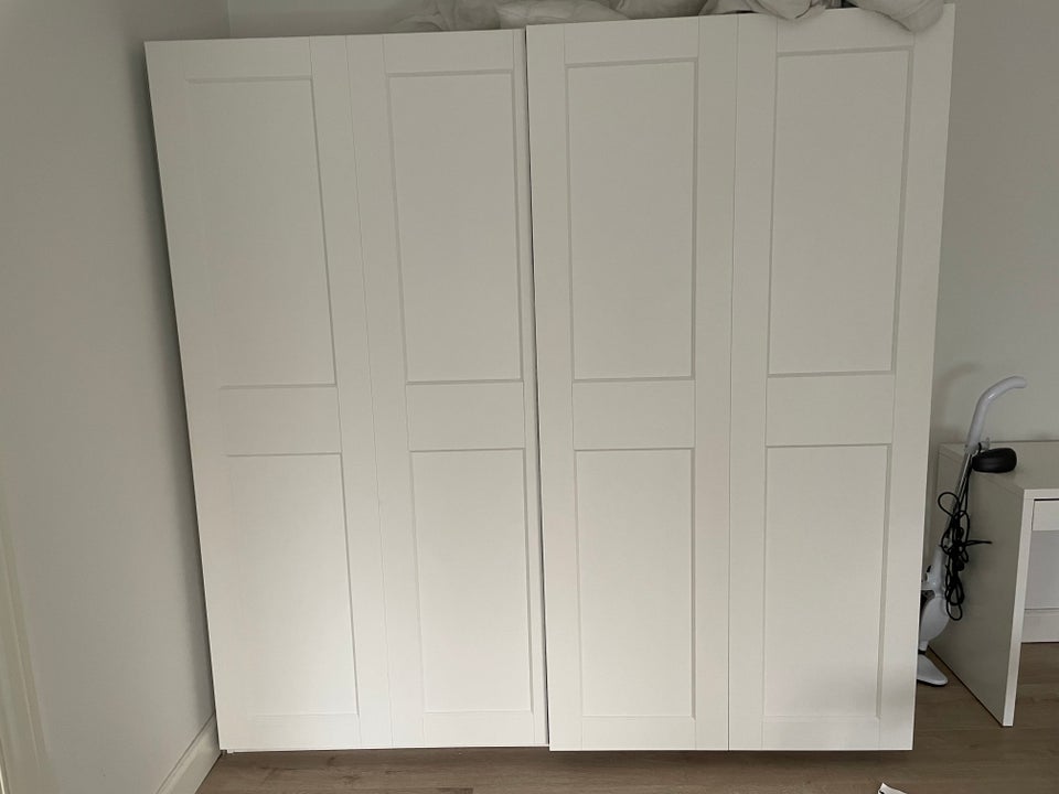 Garderobeskab, IKEA , b: 200 d: 66 h: