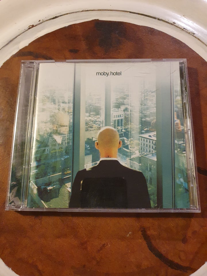 Moby: Hotel, indie