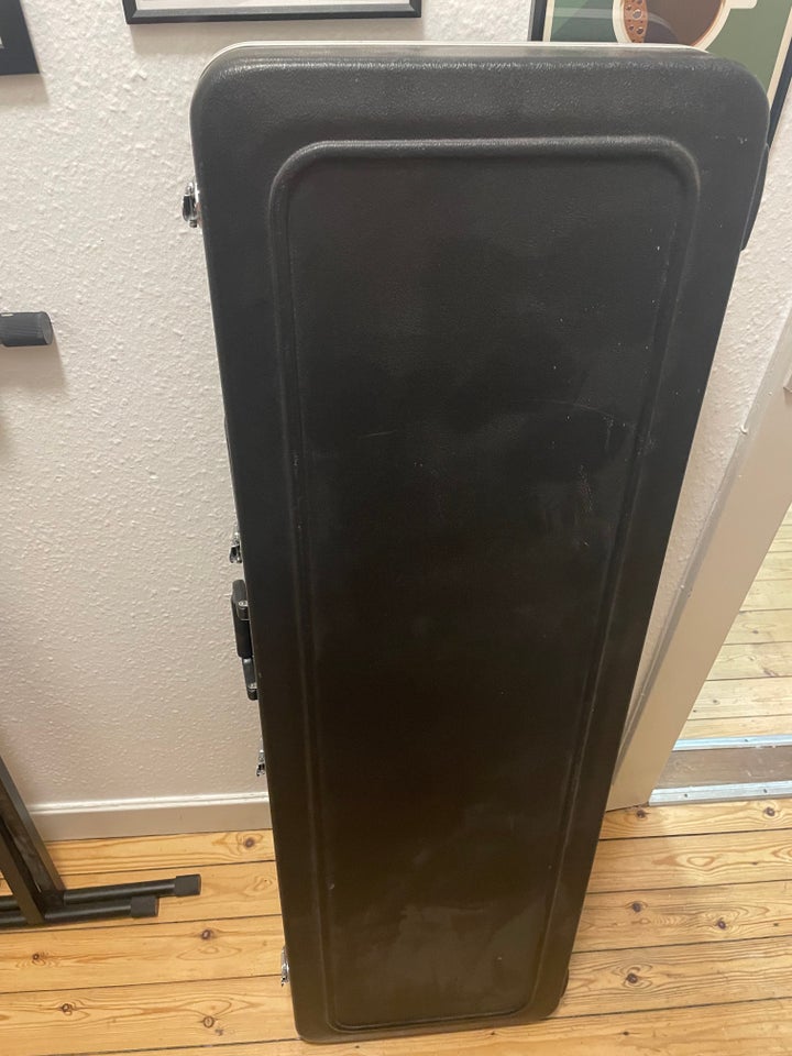 Guitar/bas case, Gator