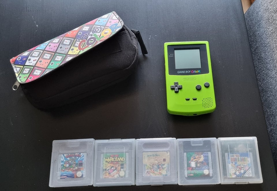 Nintendo Game Boy Color, God