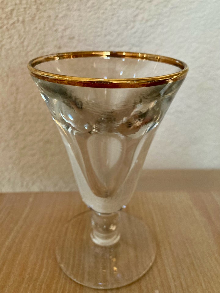 Glas 18 Gamle Martini glas med