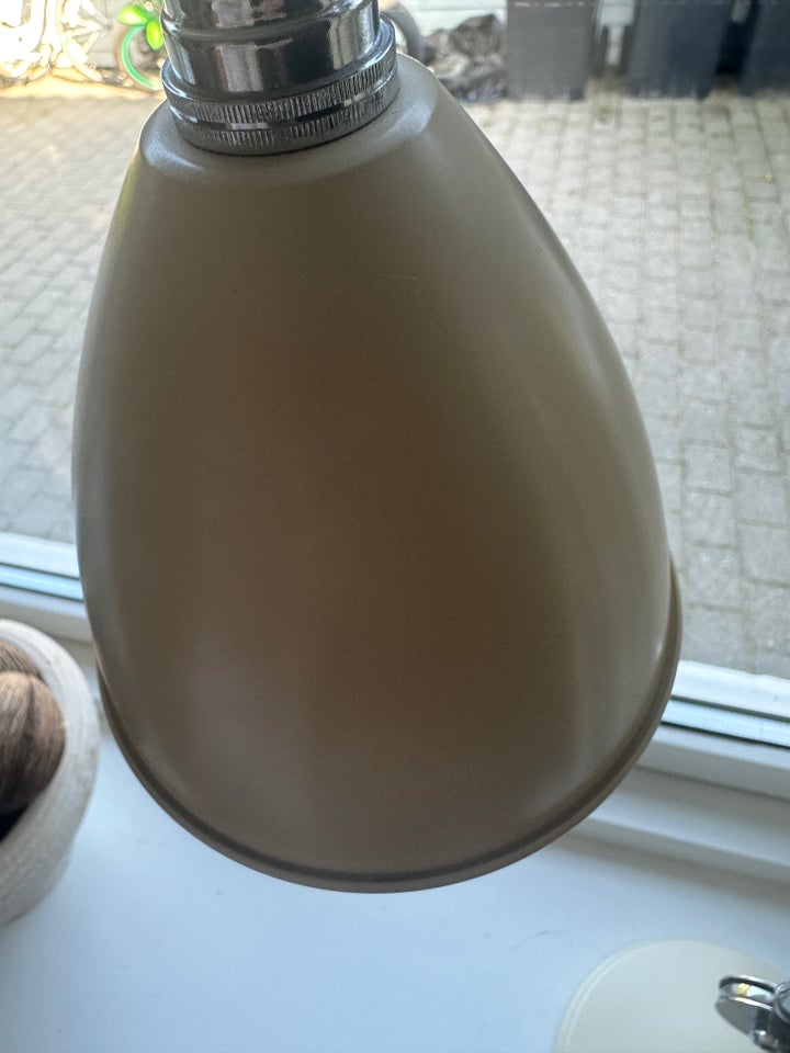 Skrivebordslampe, Bestlite