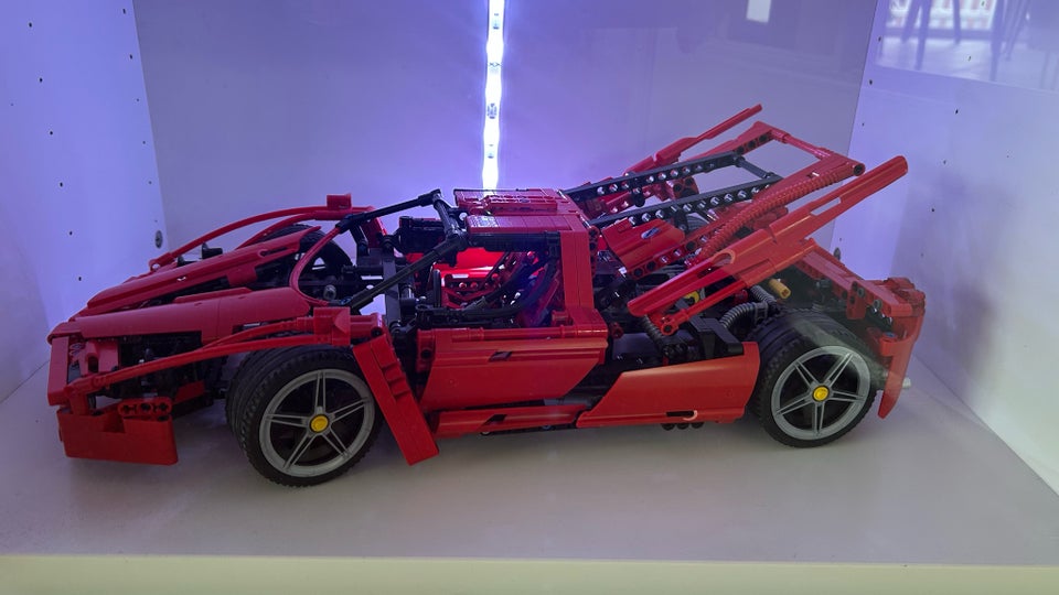 Lego Technic, Enzo Ferrari 1:10