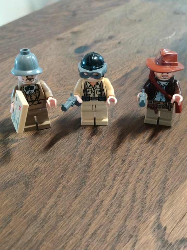 Lego Indiana Jones, 7620