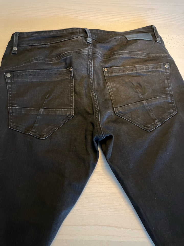 Jeans, Pulz, str. 33