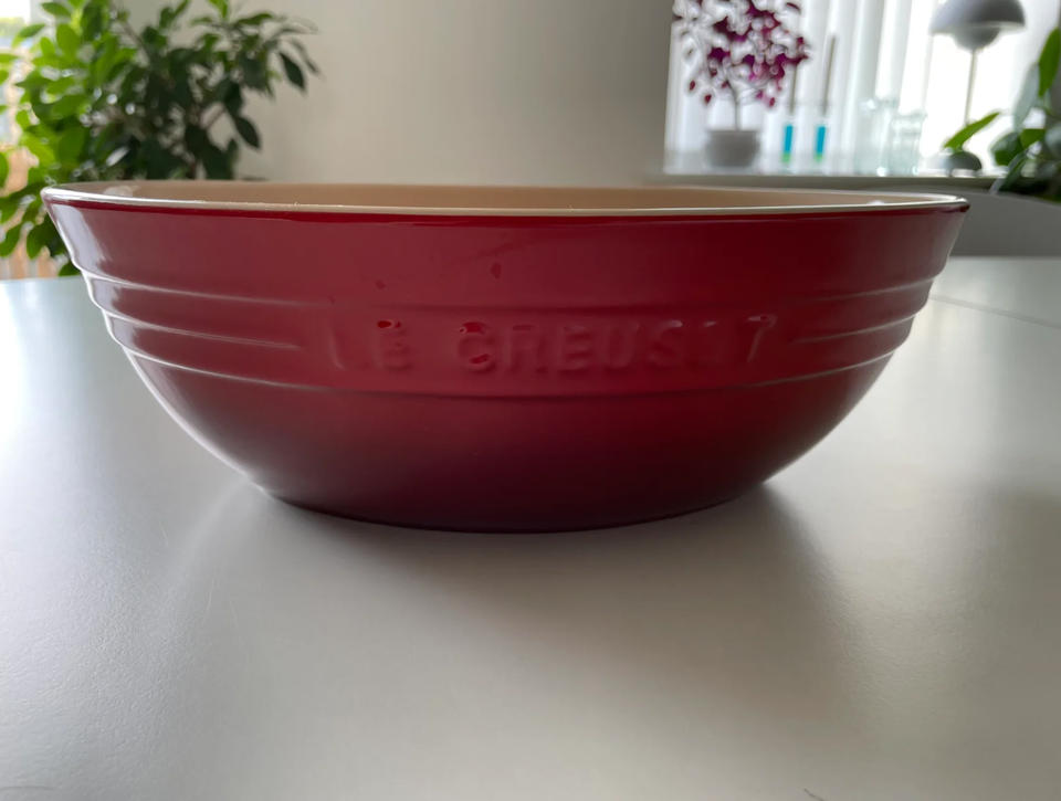 Stentøj, Stor skål, Le Creuset