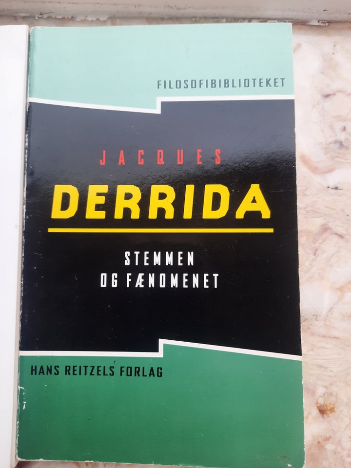 Stemmen og fænomenet, Derrida,