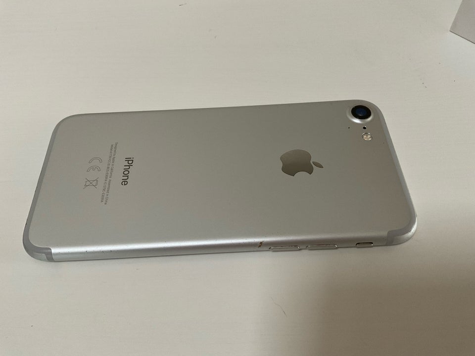 iPhone 7, 128 GB, aluminium