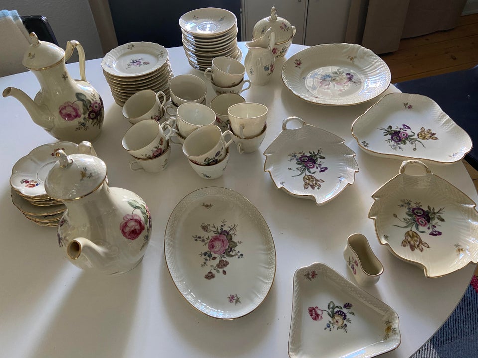 Porcelæn Frijsenborg kaffestel