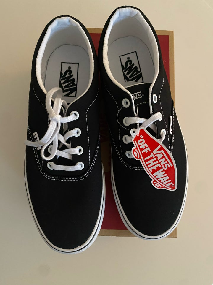 Sneakers, str. 41, Vans “Doheny