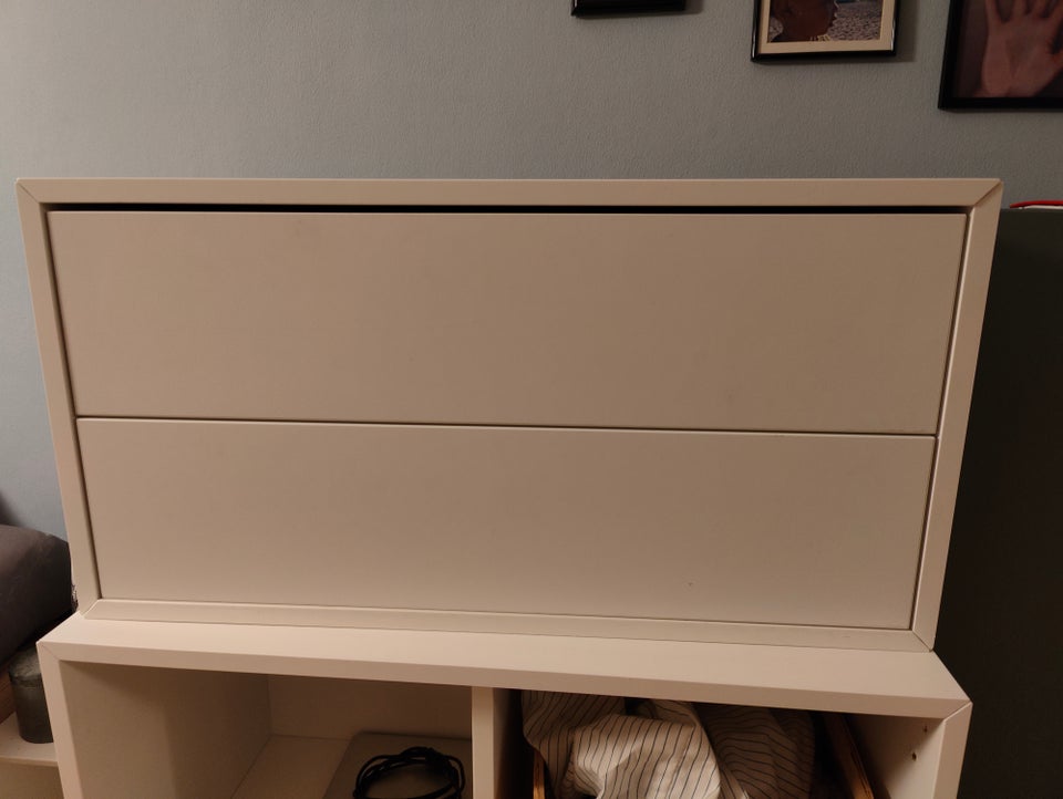 Kubikreol, IKEA, b: 68 d: 30 h: 35