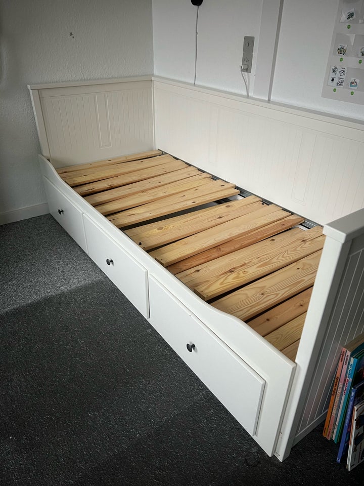 Enkeltseng, Ikea Hemnes , b: 86 l: