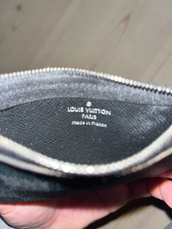 Pung, Louis Vuitton, læder