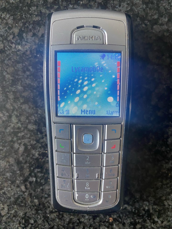 Nokia 6230i God