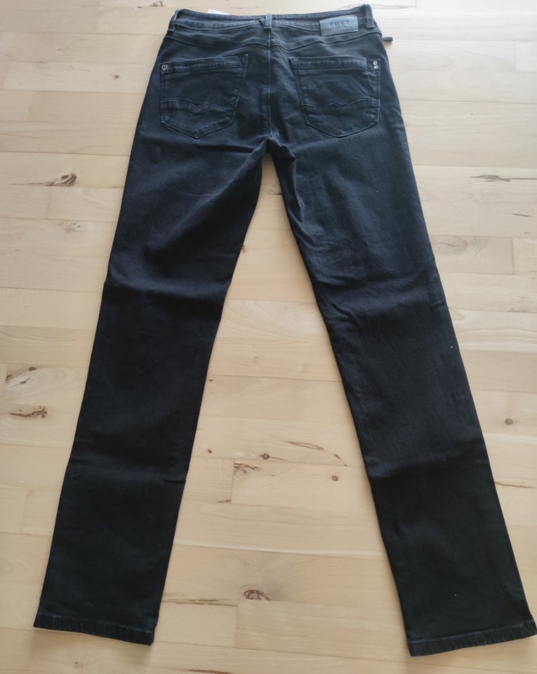 Jeans, Kan se på billede, str. 32