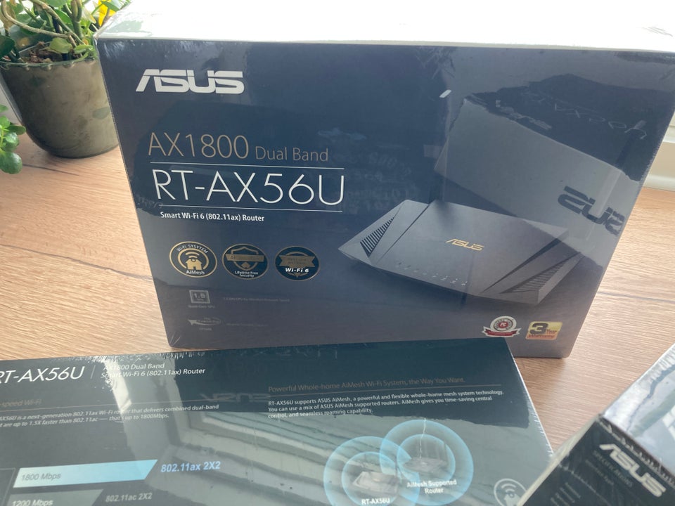 Router wireless ASUS RT-AX56U