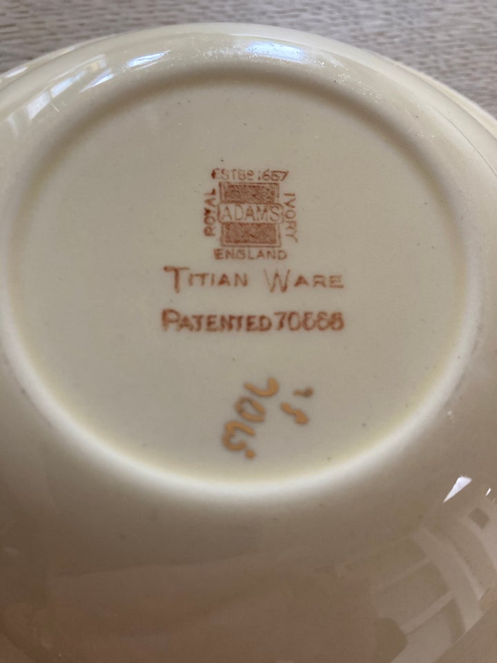 Porcelæn, Skåle, Timian ware