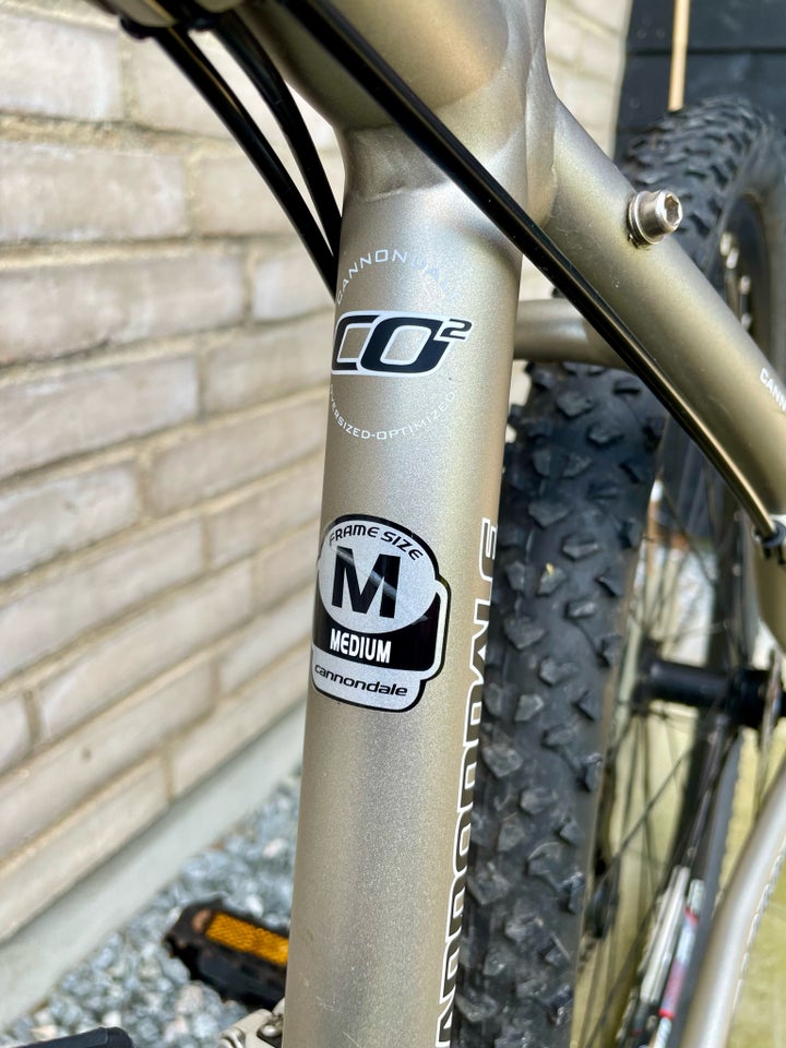 Cannondale F7 hardtail 24 gear