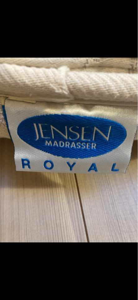 Topmadras, Jensen madrasser, b: 90