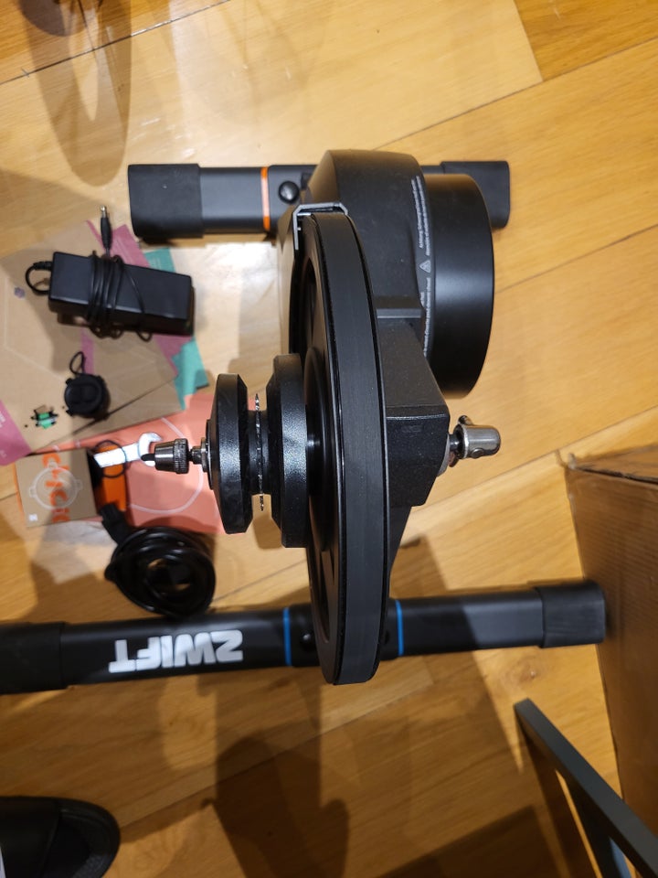 Hometrainer, Zwift Hub