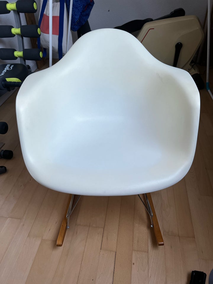 Gyngestol andet Eames