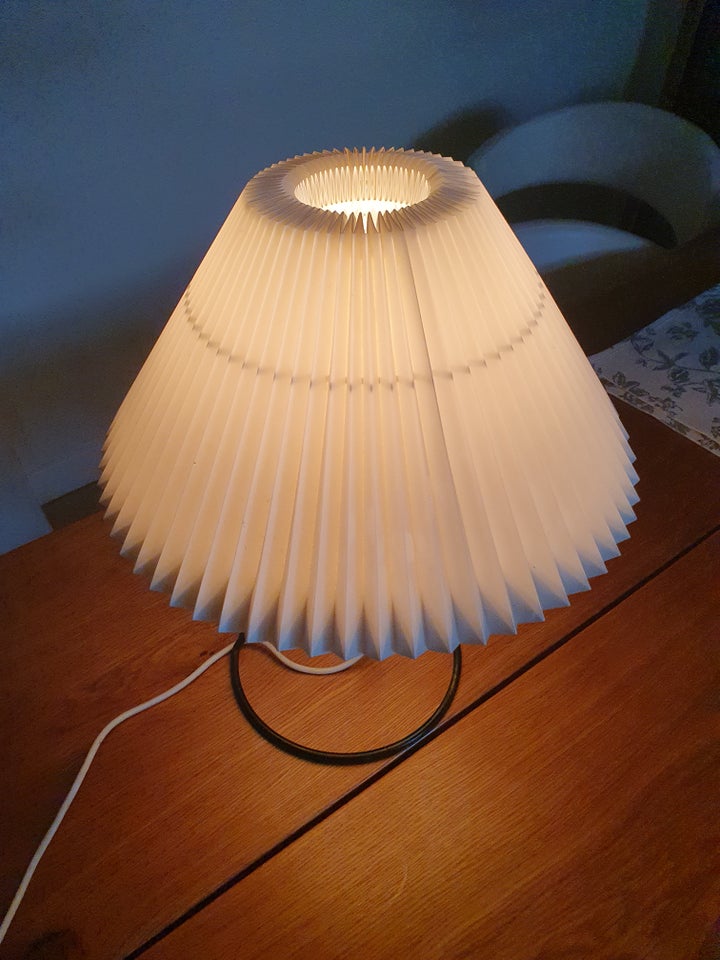 Anden bordlampe, Le Klint 305