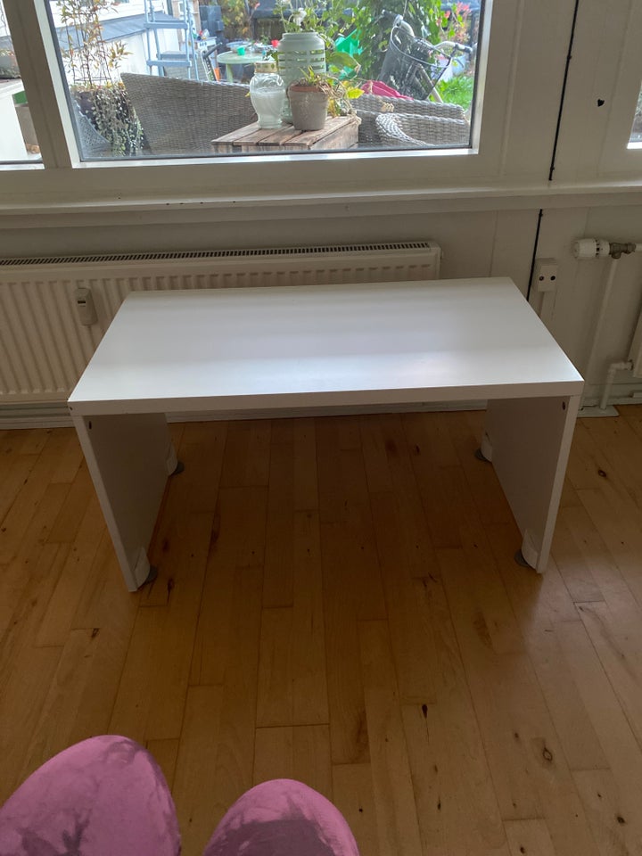 Skrivebord, Ikea