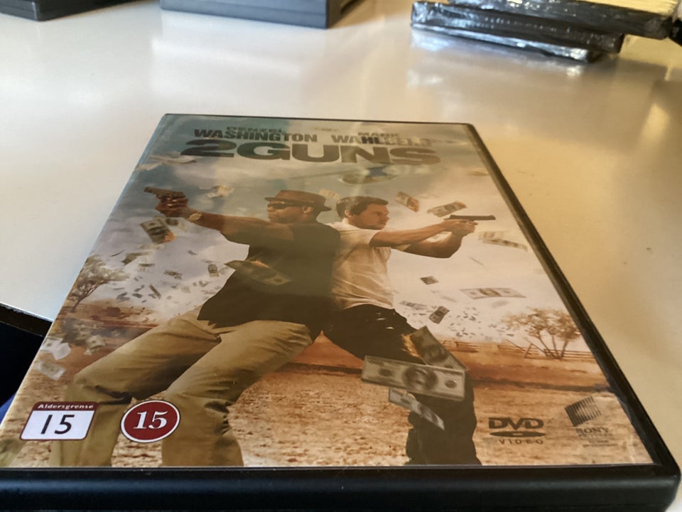 2guns  DVD action