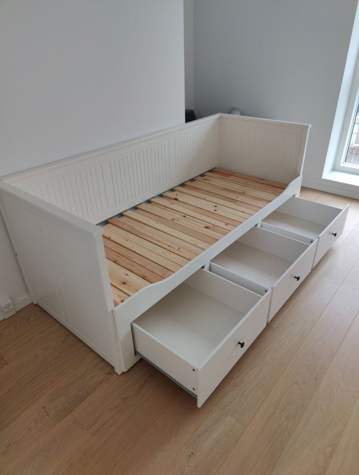 Sovesofa, Ikea hemnes udtræksseng