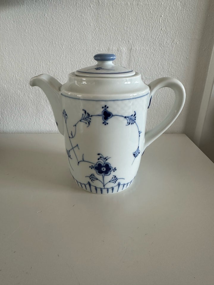 Porcelæn Blåmalet kande nr 822