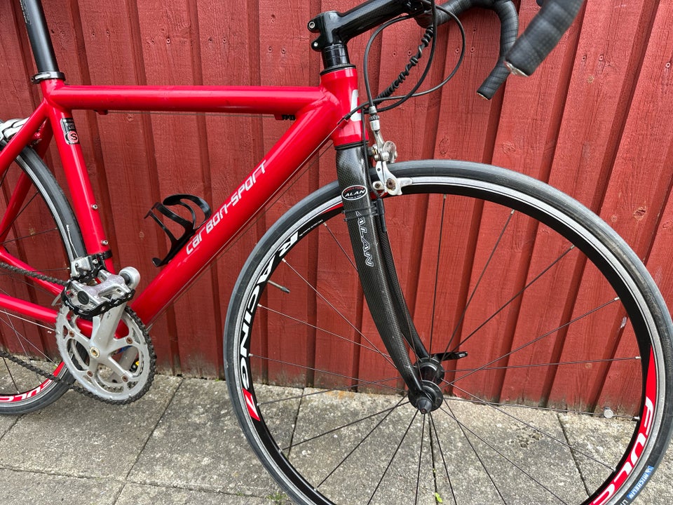 Herreracer andet mærke Carbon