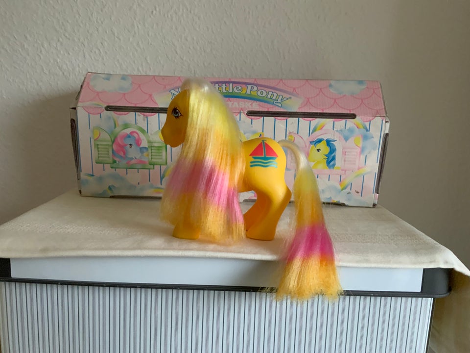 My Little Pony, Hasbro