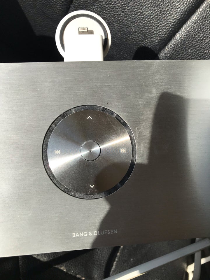 Bang  Olufsen