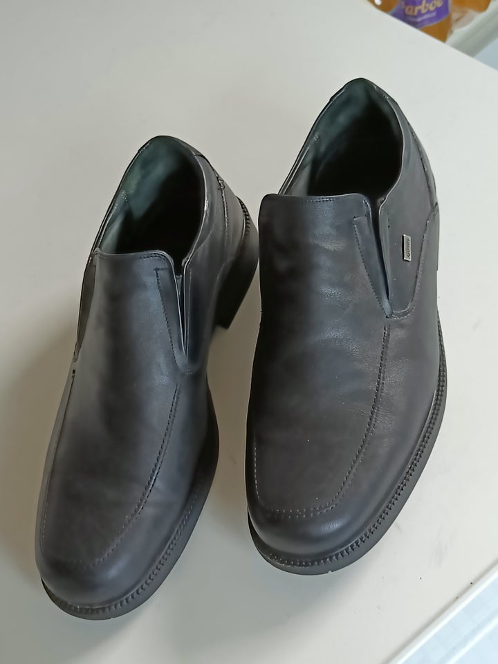 Loafers, 45 Gallus, str. 45