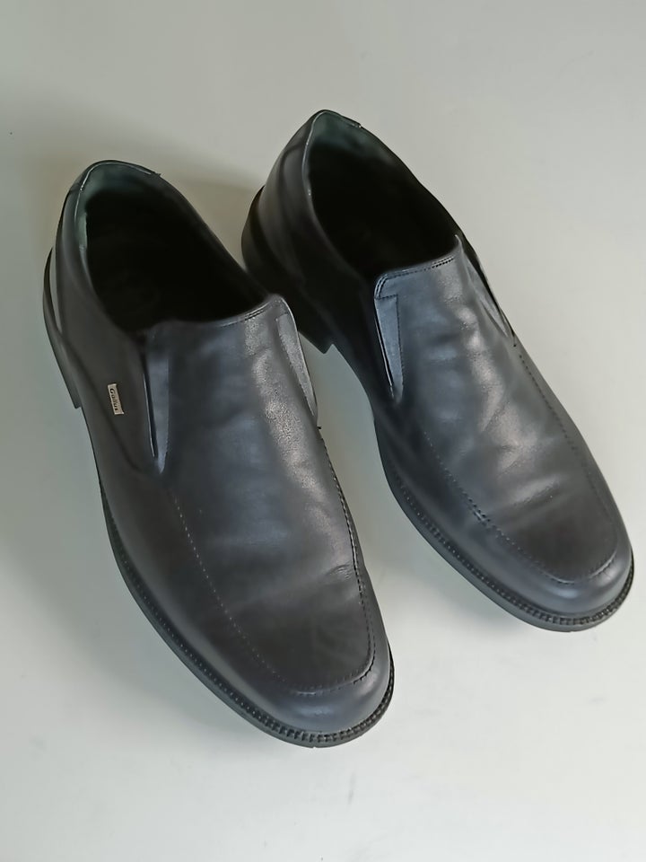 Loafers, 45 Gallus, str. 45