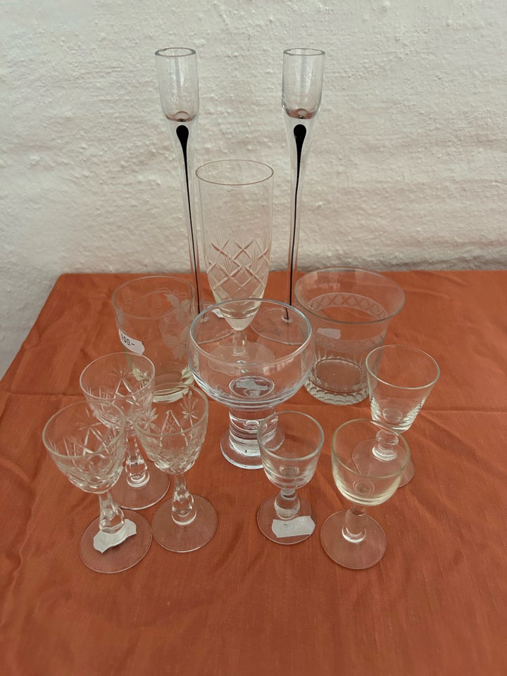 Glas, 12 stk blandede gls,