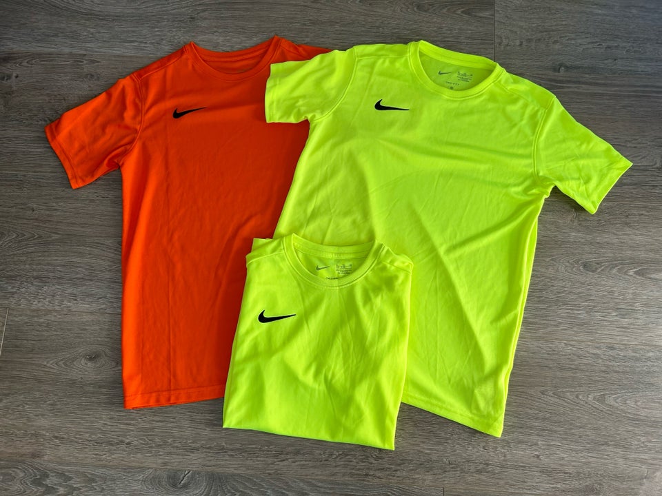 Sportstøj, T-shirt, Nike