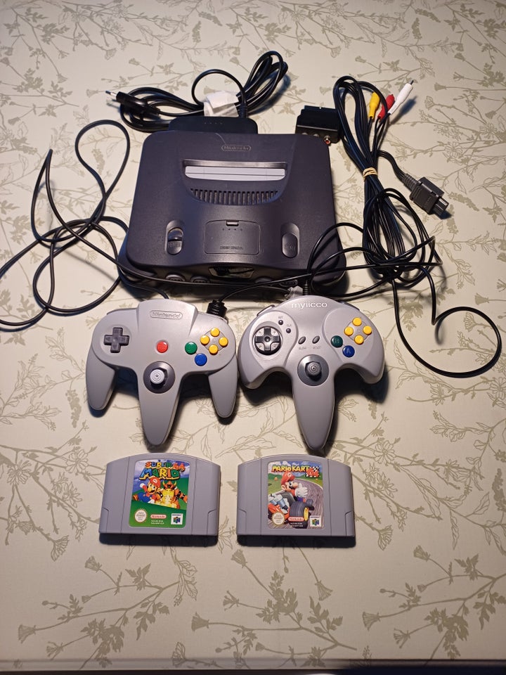 Nintendo 64, NUS-001 (EUR), God