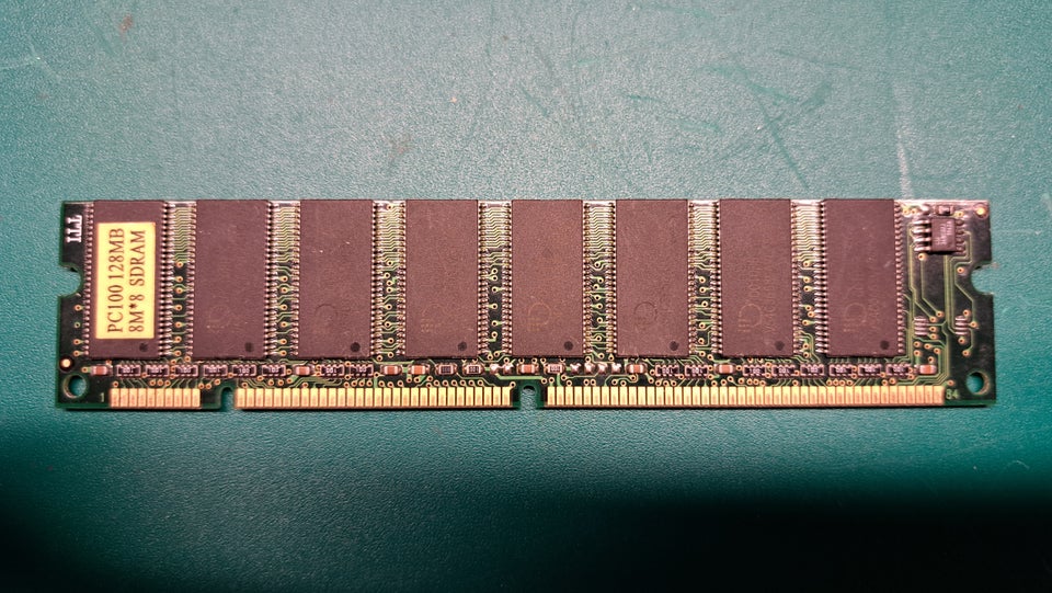 RAM-hukommelse, 128MB, DIMM