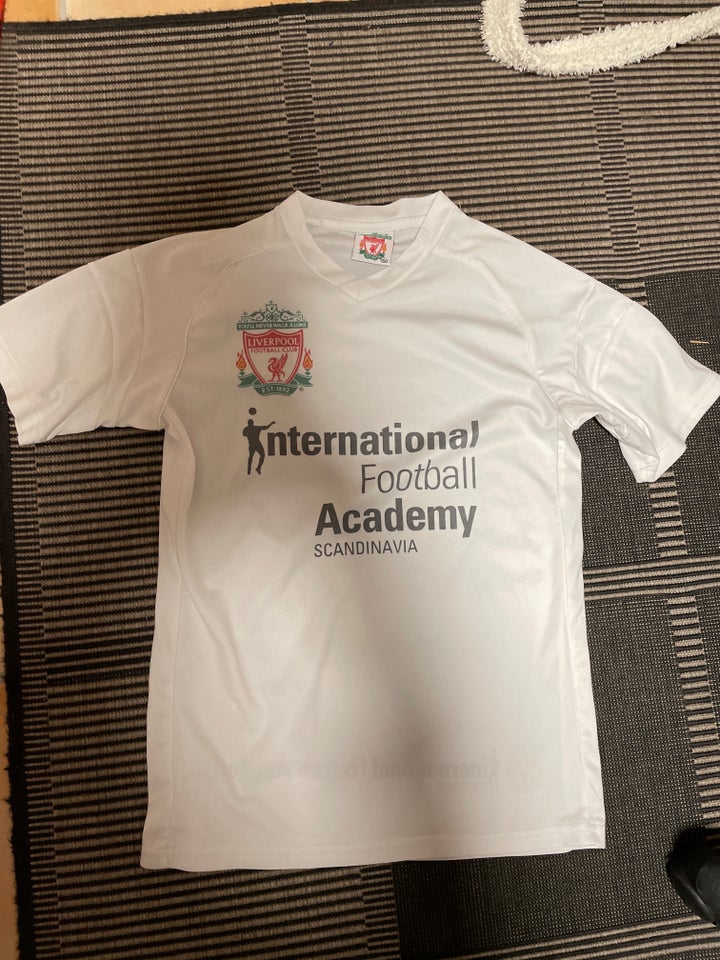 T-shirt, Liverpool t-shirt,