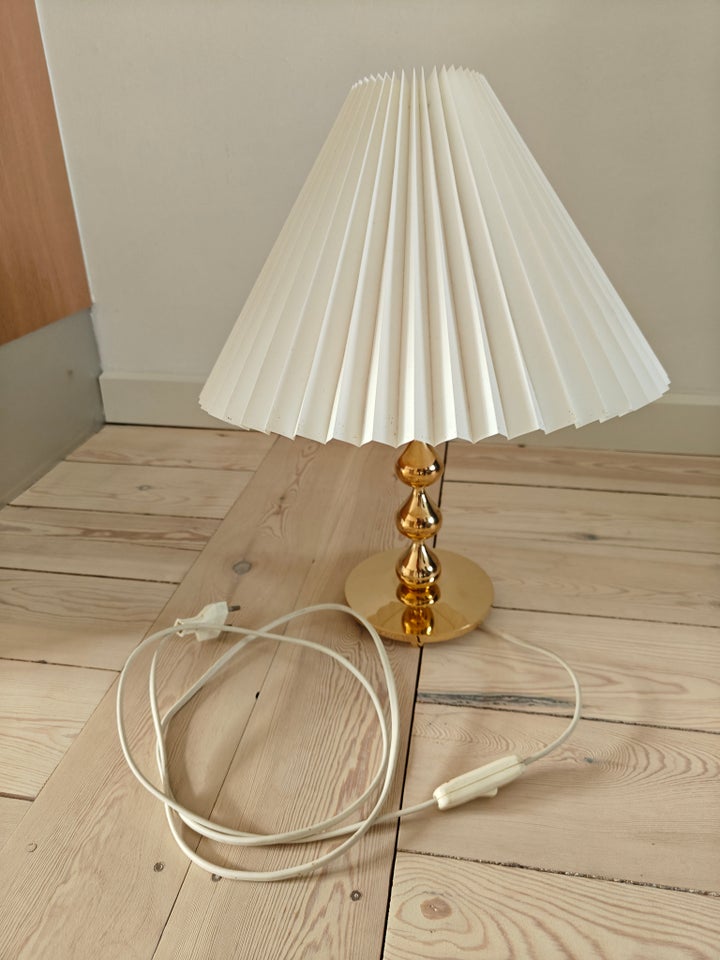 Anden bordlampe, Asmussen Hamlet